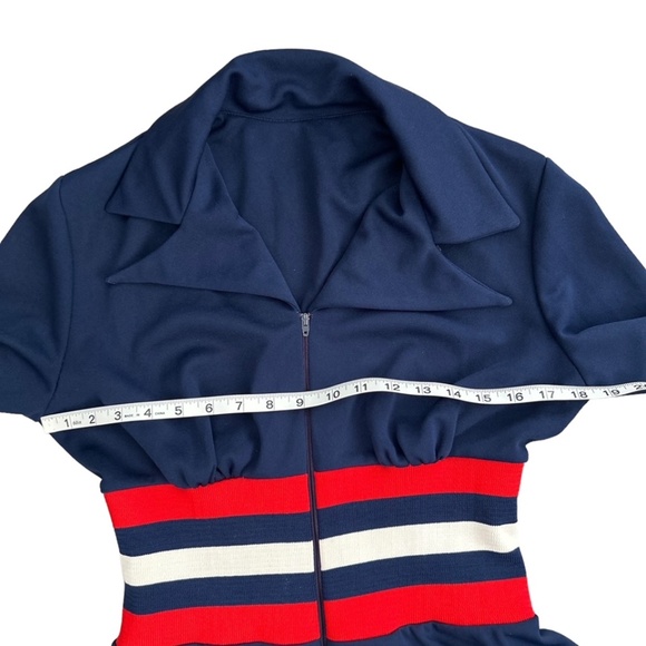 Vintage 70s Collared Babydoll Mod Dress - Picture 3 of 9